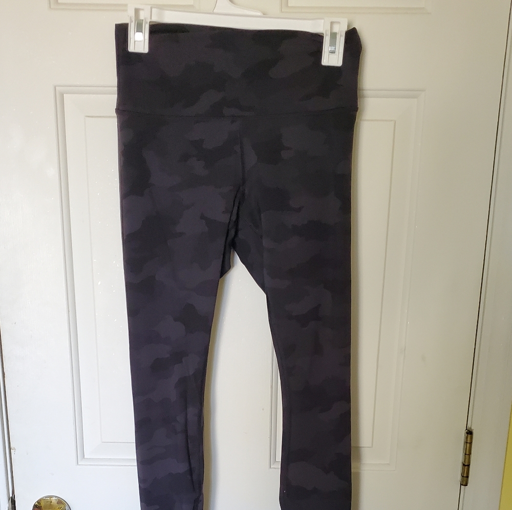 Lululemon camo leggings
